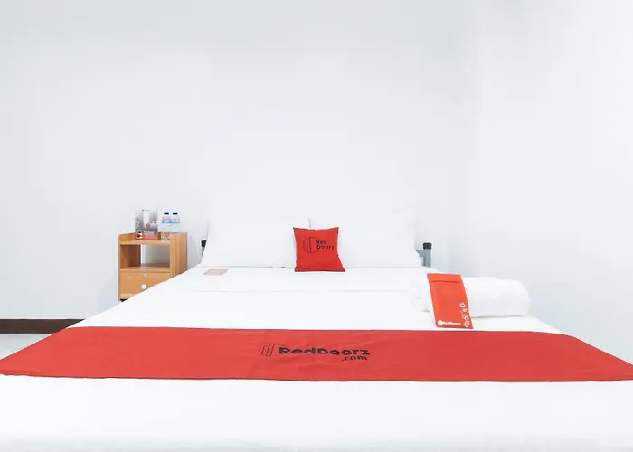 Reddoorz Sonia Unidos Magroves Garden Redpartner